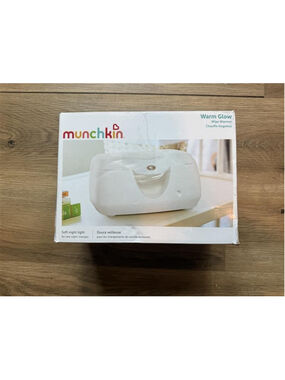 Munchkin Warm Glow Baby Wipe Warmer - White NIB
